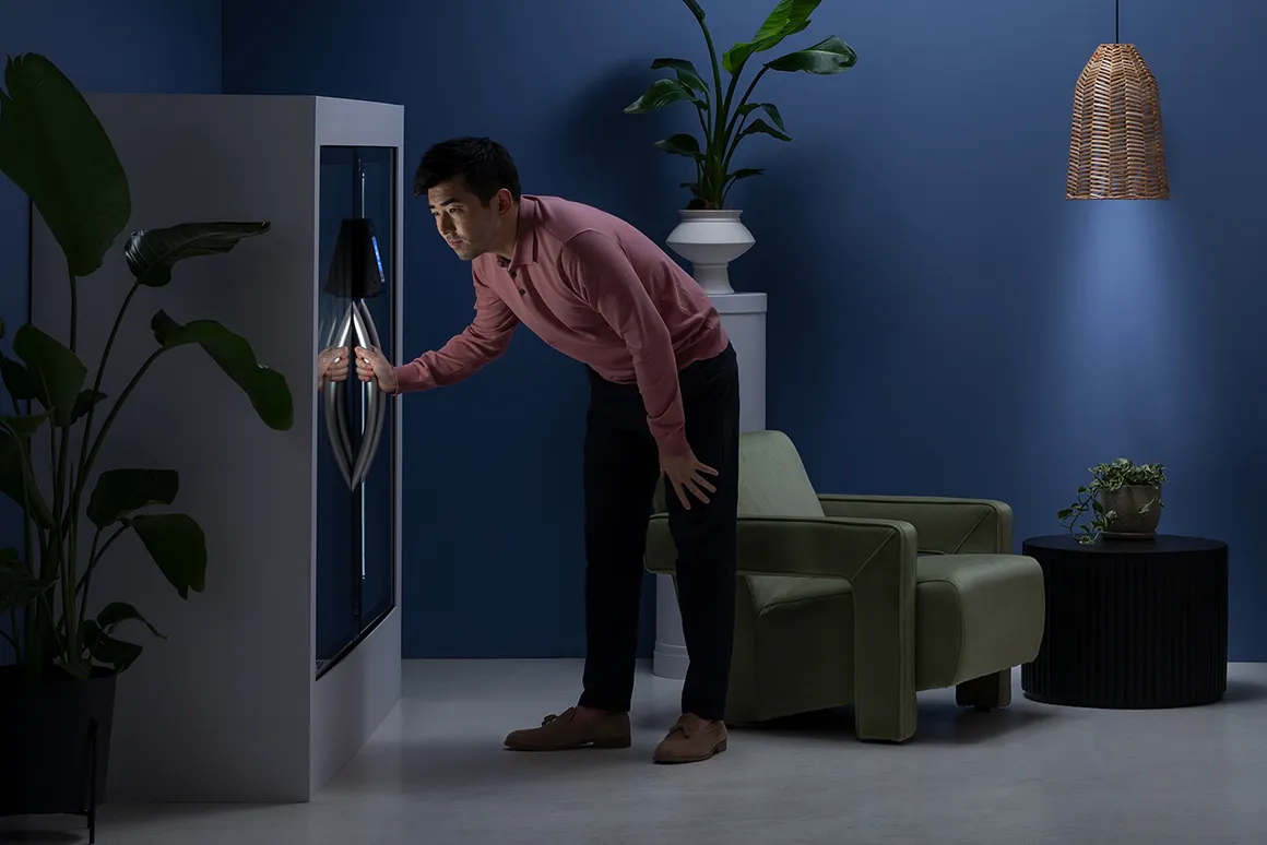 Kiosque intelligent Vendis Automate dans un hotel, de nuit